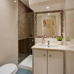 Alfama Cozy Hideaway | 2br Apartman