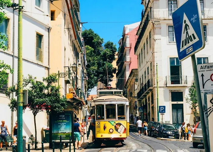 Alfama Cozy Hideaway I 2br Apartament *